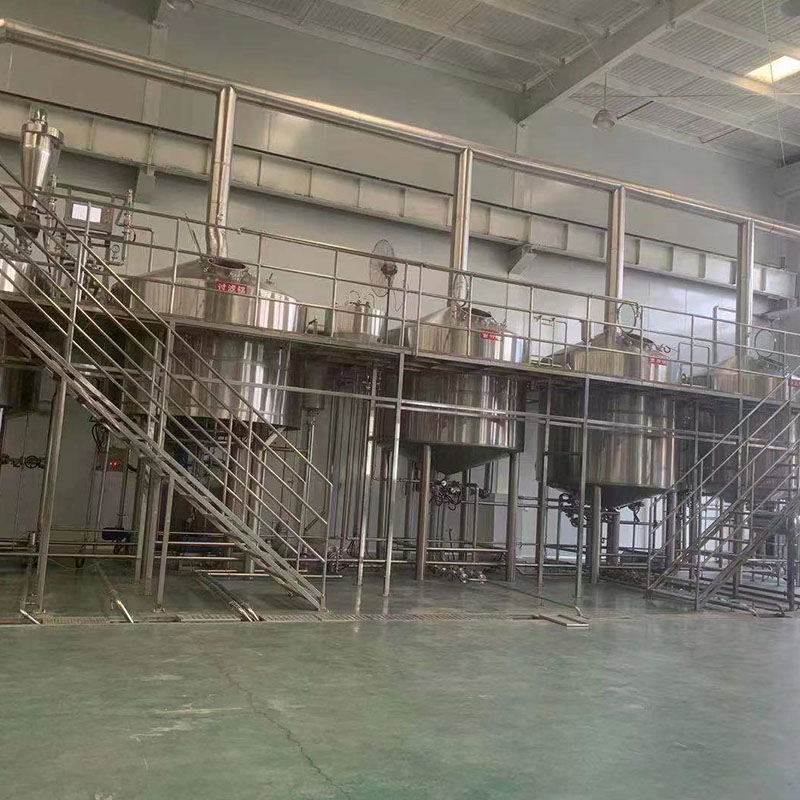 三家镇精酿啤酒设备厂—平面布置、设备设计、制造、调试、培训等一条龙服务_COPY